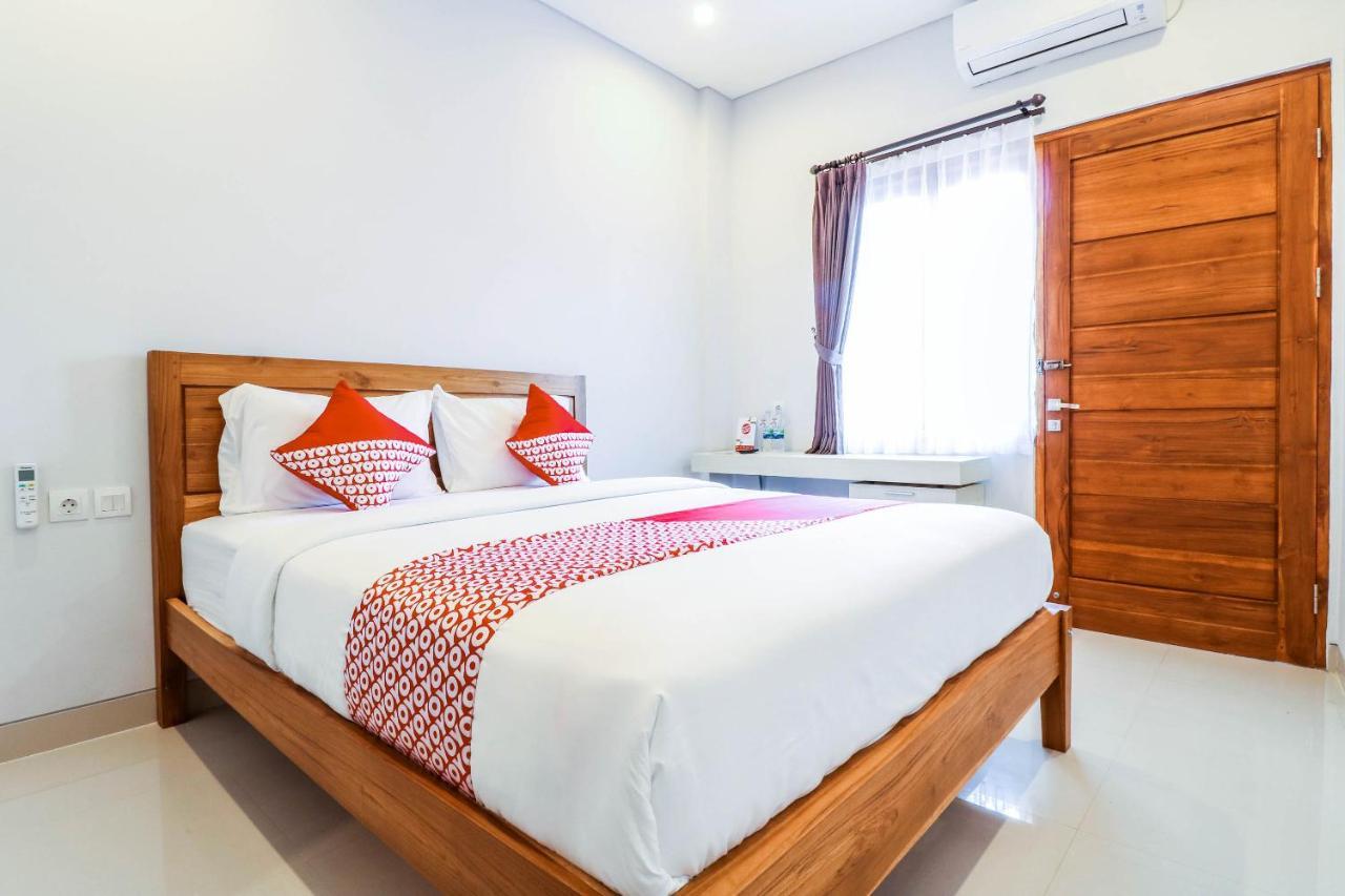 Oyo 1200 Kencana Residence จิมบาราน ภายนอก รูปภาพ